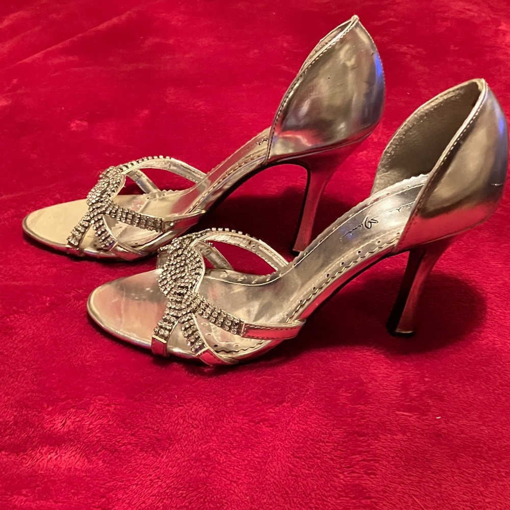 Elegant Silver Women's Heels